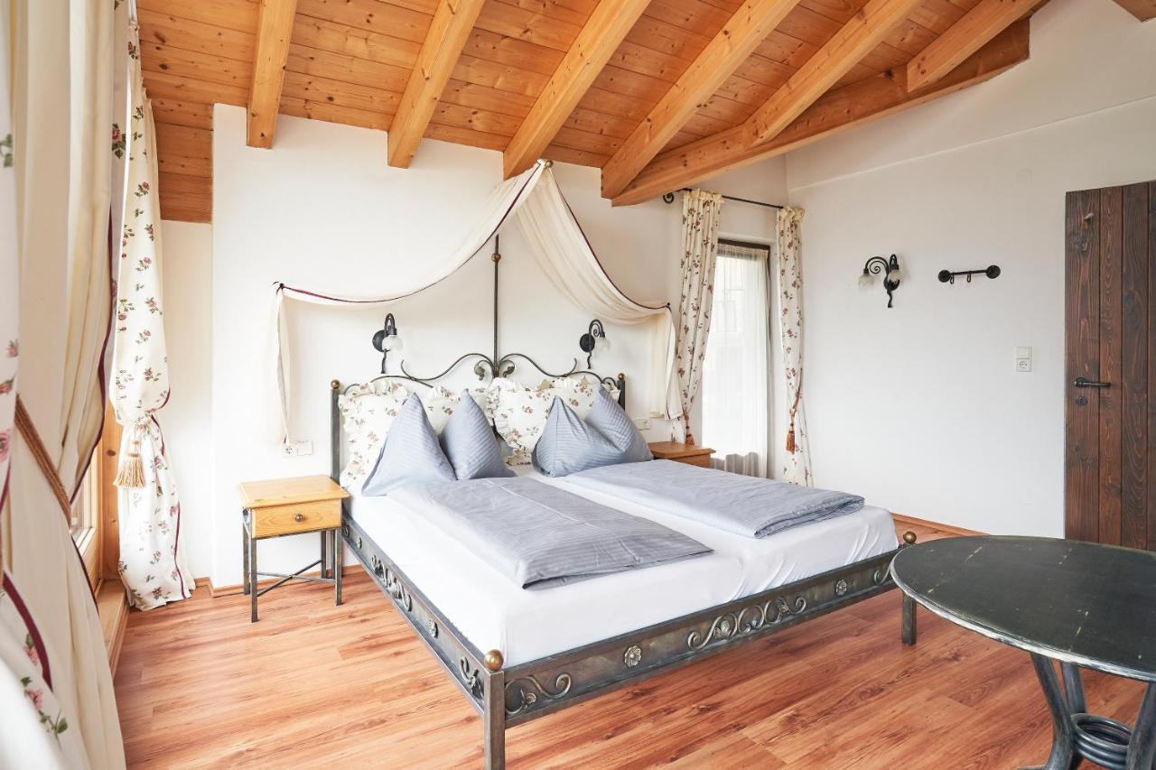 Rosamunde Apartments Leutasch Room photo